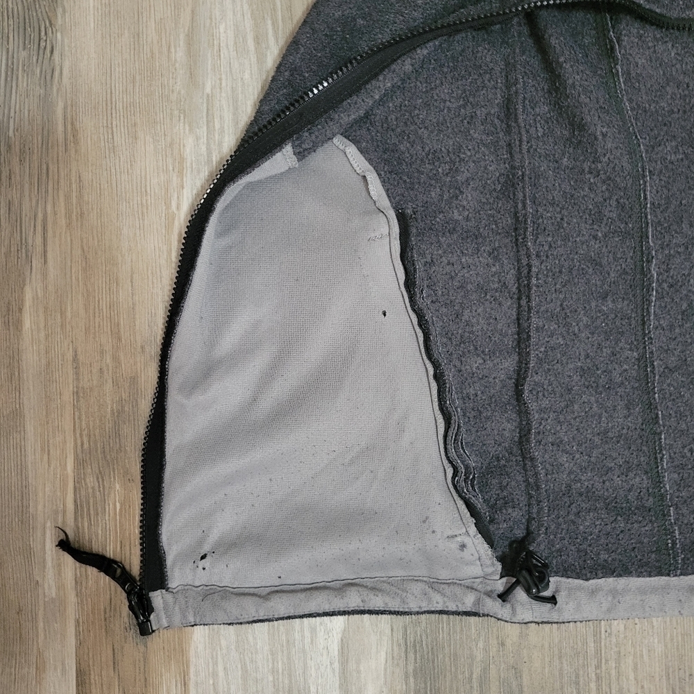 Columbia Core Jacket Size Small - image 4